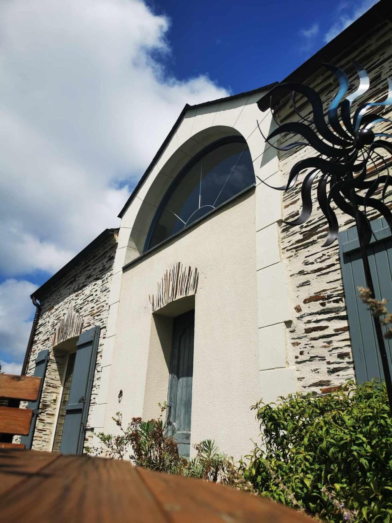 Gite Belle Fontaine Hotel Angrie Bagian luar foto